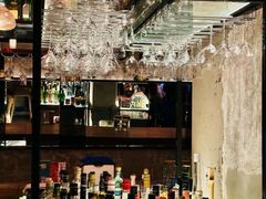 -FOUR PLAY BAR