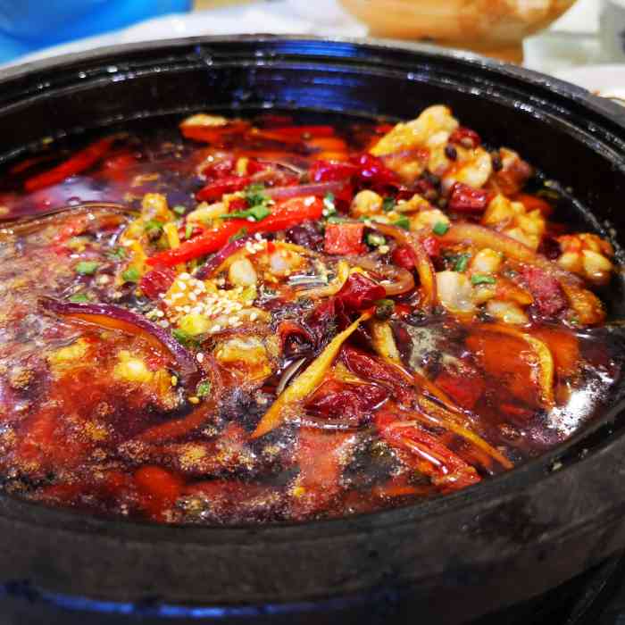 堃记重庆宴(铜元道店)-"[薄荷]环境:环境比南滨路那家店要好很多.