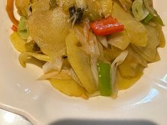 酸菜土豆片-炊烟餐厅