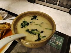 老济南甜沫-闫府私房菜·百年鲁菜(恒隆店)
