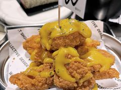 -W COLLECTIVE  DESSERT SHOP