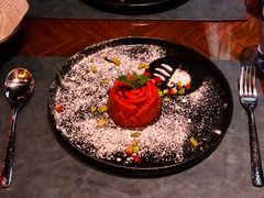 玫瑰蛋糕-YUE·6·西式融合餐厅(外滩六号店)