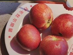 -芝小官毛肚火锅海鲜自助(苏州吴江区万宝店)