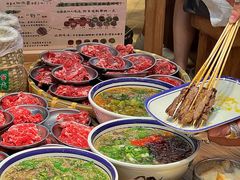 -云阿蛮云南生烫牛肉米线(奉贤路店)