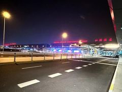 -上海中航虹桥机场泊悦酒店