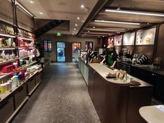 -星巴克臻选(上海今潮8弄店)