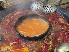 -黄潇洒老火锅(九眼桥宏济巷店)