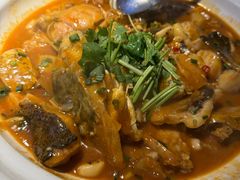 -魏铭鱼头捞饭(晋阳路店)