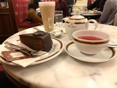 -Cafe Sacher(WIEN)