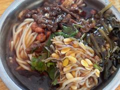 -灵山卢梅燕粉店