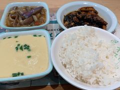 -老乡鸡(东方广场店)