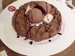 -魔方城市书房(中街益田店)