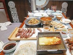 -哈啾嗨·新概念蒙餐(红星新城店)