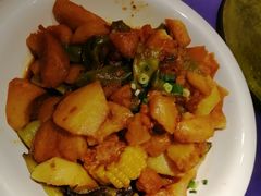 -吴记酱骨炖菜馆(西大直街店)
