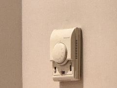 -杭州滨江宝龙城华美达酒店