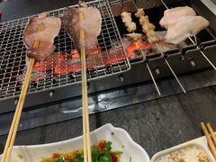 大鱿鱼-長壹旋转烤吧 农家鸡火锅