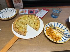 -必胜客(上海华谊新所店)