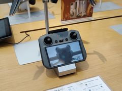 -DJI大疆(深圳华强北曼哈授权体验店)