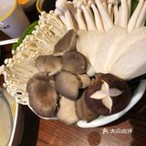 新鲜的食材，美味的猪骨，现榨的果汁，优质的服务