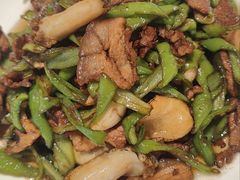 青椒鲍鱼炒肉-海鲜e族(马王堆店)