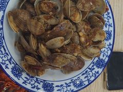 -江城燕子大排档(江汉路步行街店)