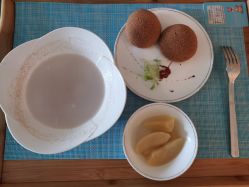 点击看大图 -和伊母婴护理中心·全套房(金山店)