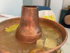-毛辣果·贵州红酸汤牛肉火锅(西单店)