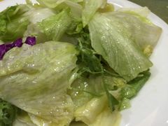 -侬佳蒸菜馆(听潮店)