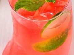 芭乐西柚苏打-绿茵阁(体育西分店)