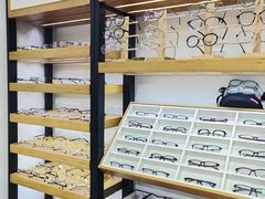 -沪睛眼镜蔡司官方授权店(金桥佳林路店)
