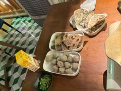 -天成·潮州牛肉脆肉鱼生蚝自助火锅