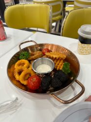 -奈尔宝家庭中心·亲子餐厅(鄞州万达店)