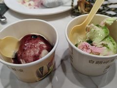 -金马门国际美食百汇(珞喻路店)