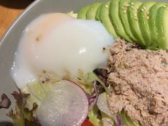 -POKEE VIA&Brunch·维娅(重庆来福士店)