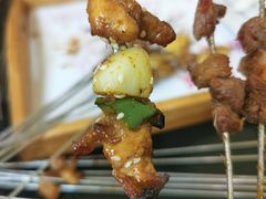 蒜包肉-清真磊磊烧烤老店(饮虎池街34号店)