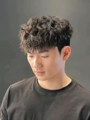 -尤司男士国潮理发馆