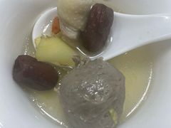 -濠轩阁特色生蚝火锅(水湾路店)
