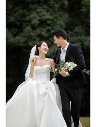 -钟爱一生婚纱摄影旗舰店