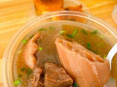 -燕子煨汤(山海关路店)