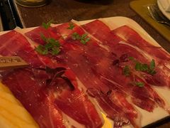 -斯普汇生蚝牛排馆(中骏世界城店)