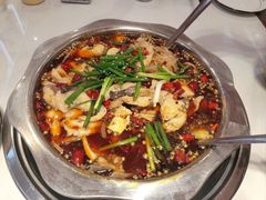 -乡土特色.冷锅鱼.牦牛肉汤锅