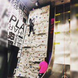 -嗨翻Hi-Fun竞技主题乐园·蹦床团建生日聚会(五棵松华熙店)
