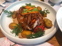 果木炙烤亚麻籽文昌鸡-花舍·新派粤菜·西餐·下午茶(亚运村·鸟巢店)