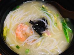 云南过桥米线-云海肴·汽锅鸡·云南菜(高德置地店)