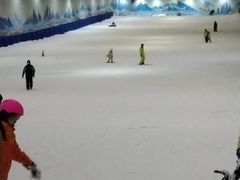 -乔波室内滑雪场