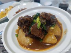 萝卜炖牛腩-南翔饭店