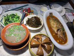 徽州臭鲑鱼-小菜园新徽菜(苏州繁花中心店)