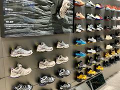 -SALOMON萨洛蒙(北京王府中环店)