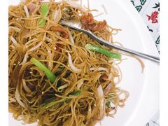 腊味炒米粉-莅香岛港式餐厅(滨江道店)
