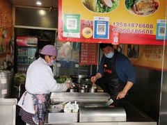 -海燕家人灌蛋饼(凤凰街店)